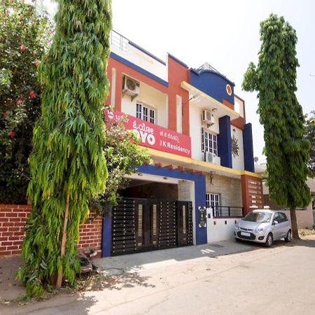 Super Oyo Jk Residency Hotel Kammasandra Buitenkant foto