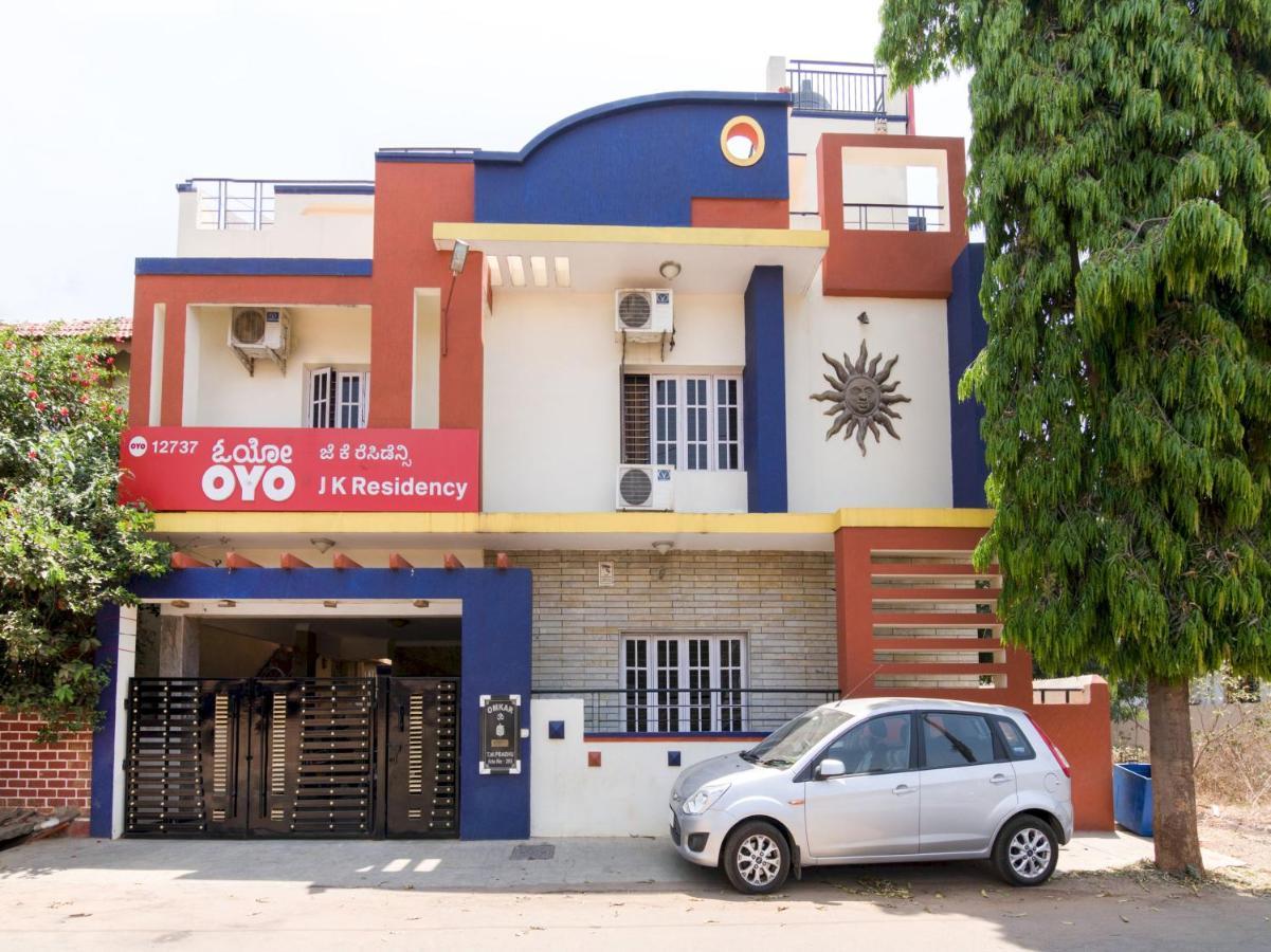 Super Oyo Jk Residency Hotel Kammasandra Buitenkant foto