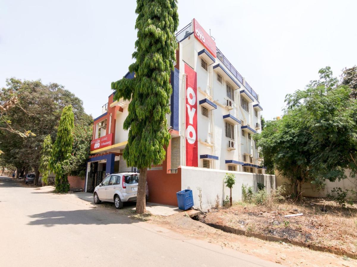 Super Oyo Jk Residency Hotel Kammasandra Buitenkant foto