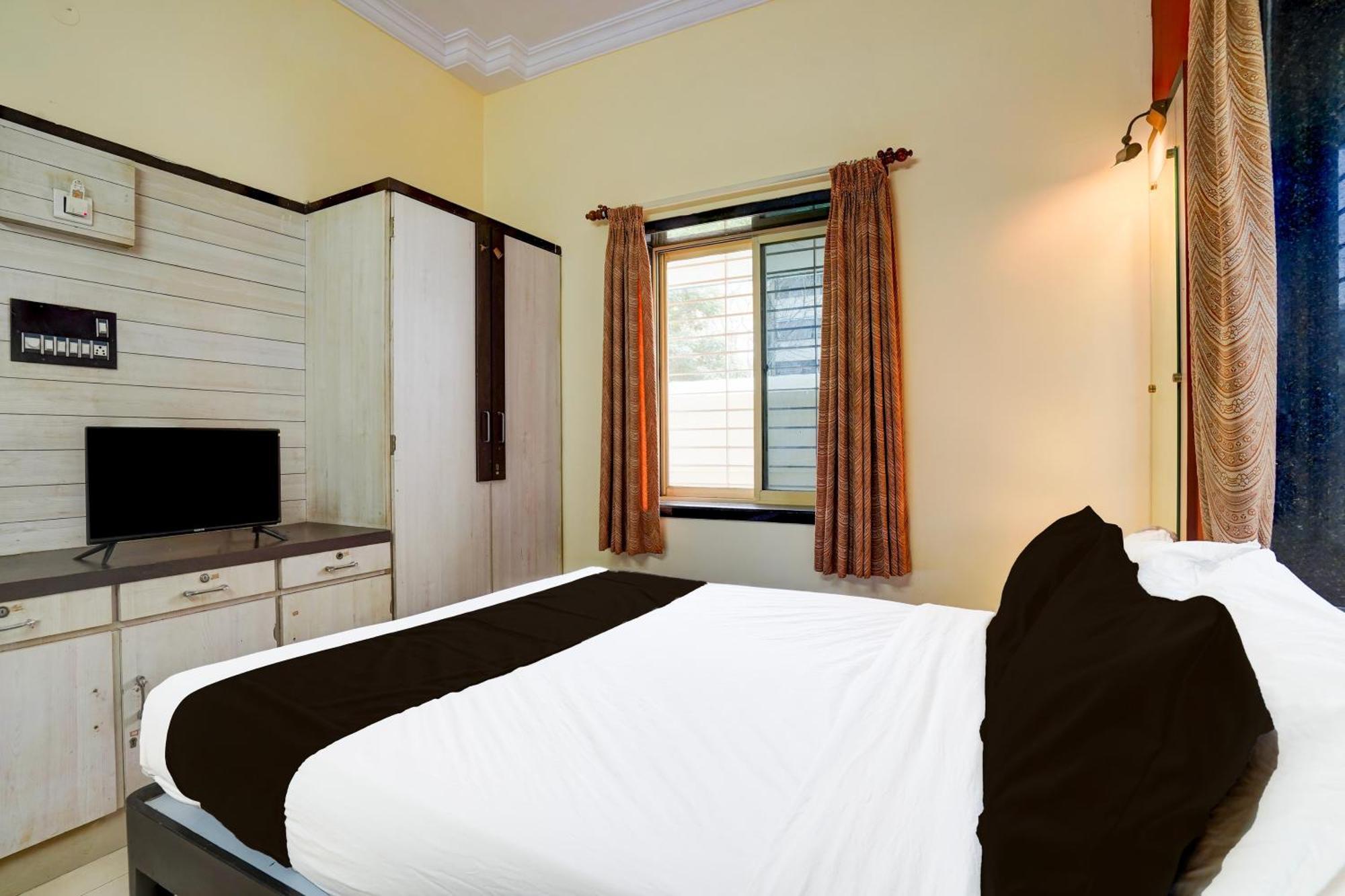 Hotel O Varun Residency Kammasandra Buitenkant foto