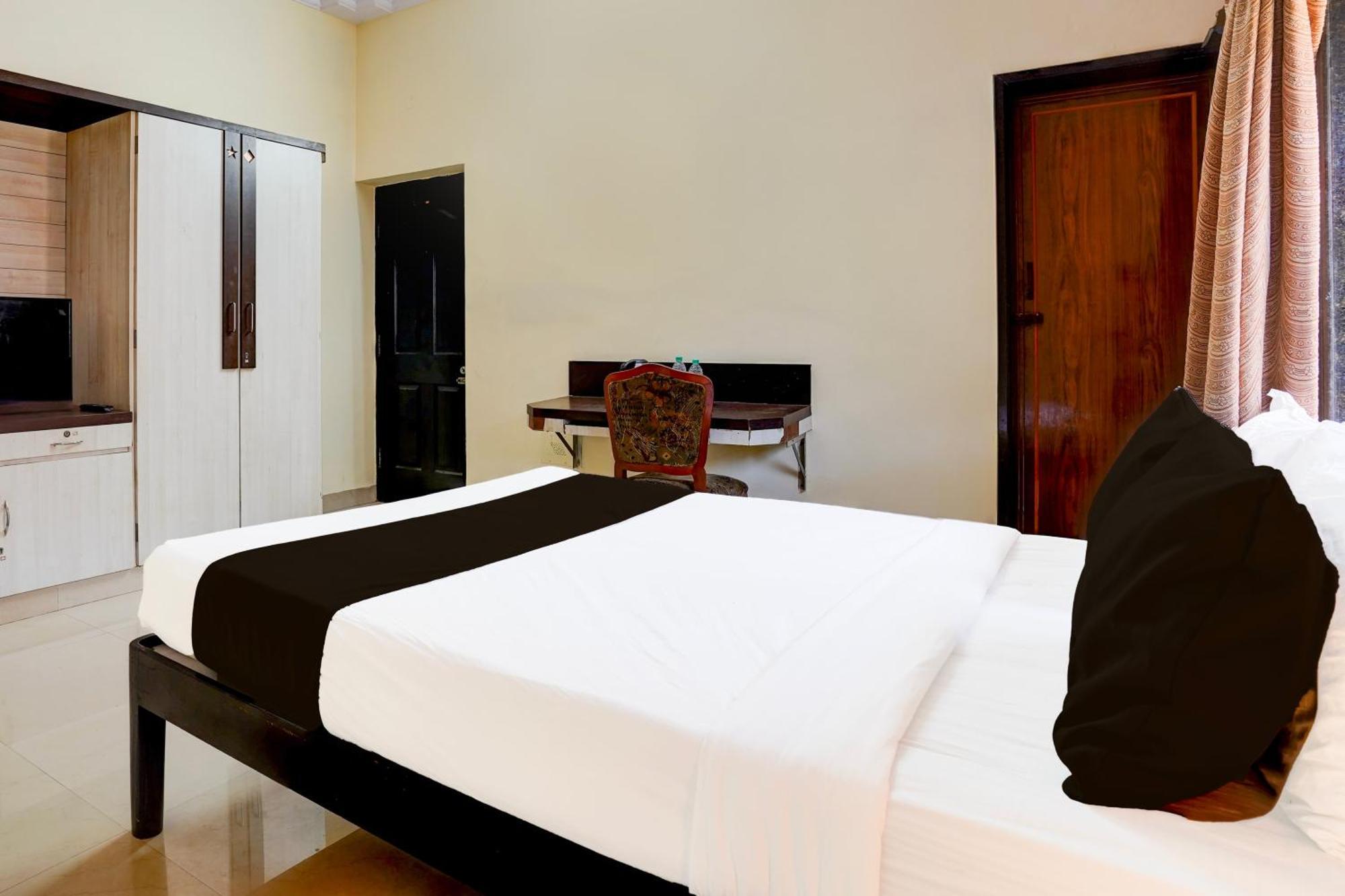 Hotel O Varun Residency Kammasandra Buitenkant foto