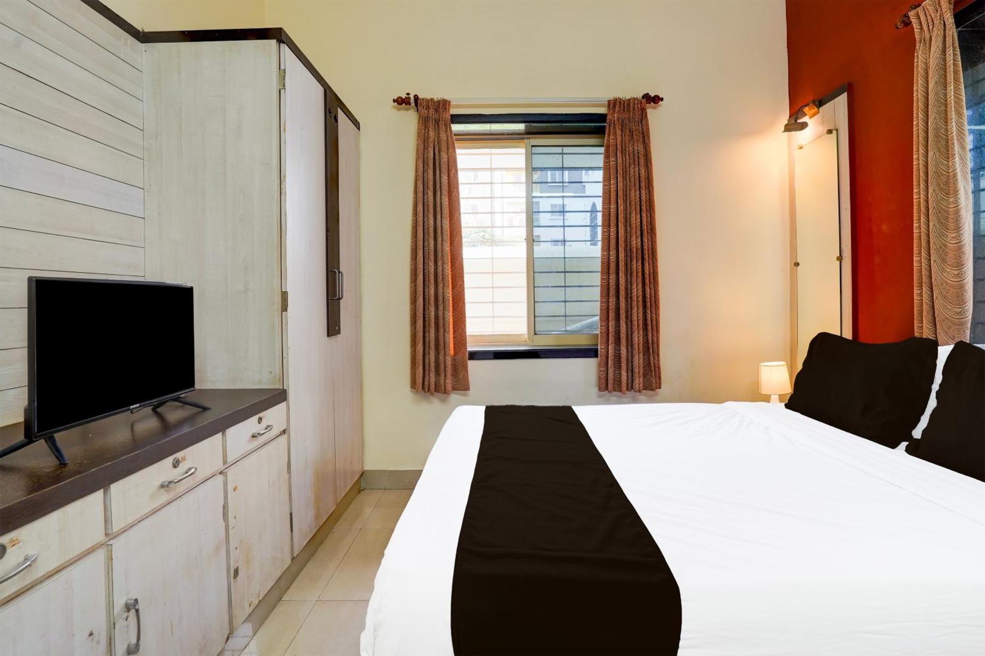Hotel O Varun Residency Kammasandra Buitenkant foto